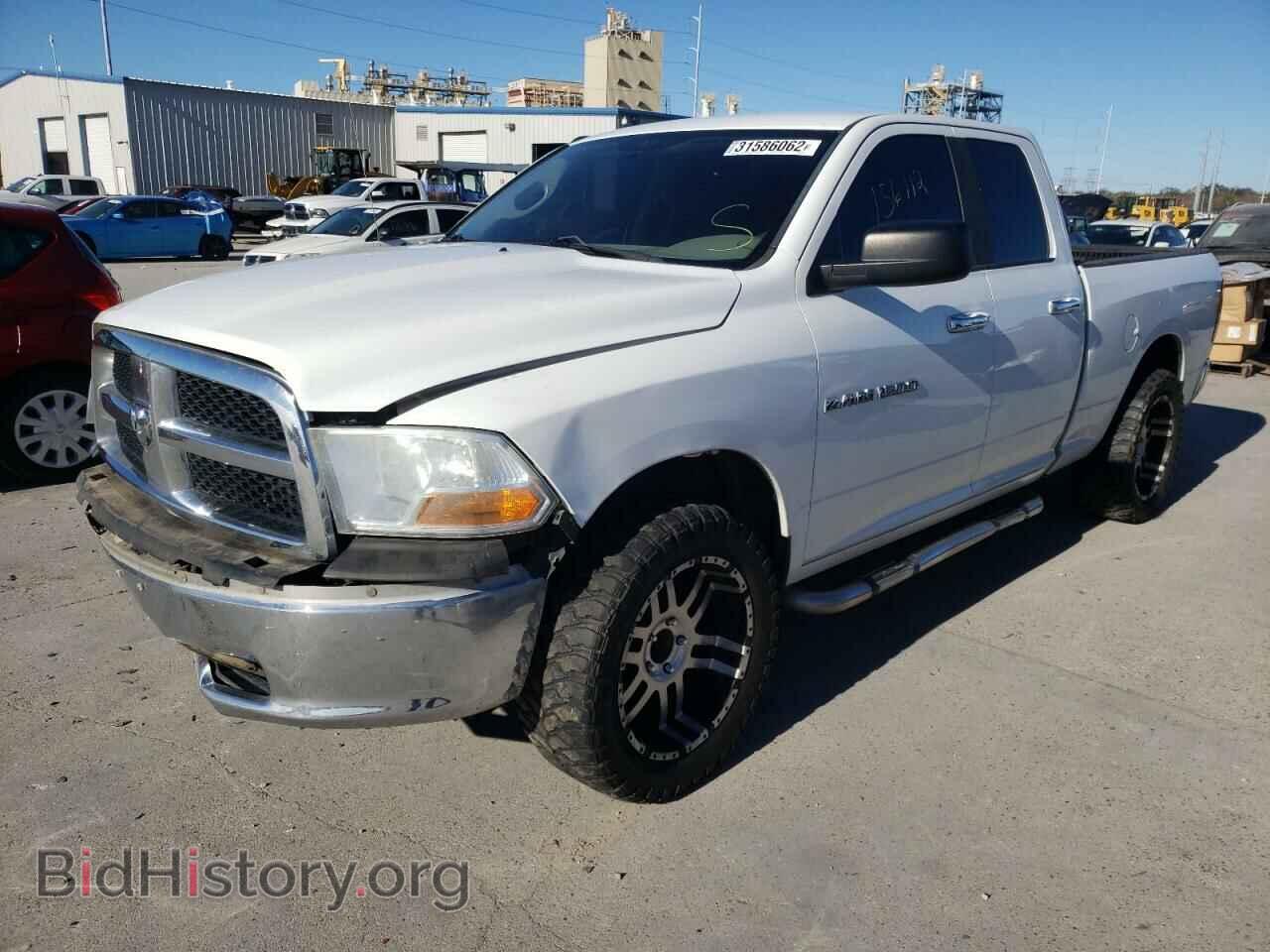 2011 DODGE RAM 1500 - VIN: 1D7RB1GP2BS620842 - Фото 2