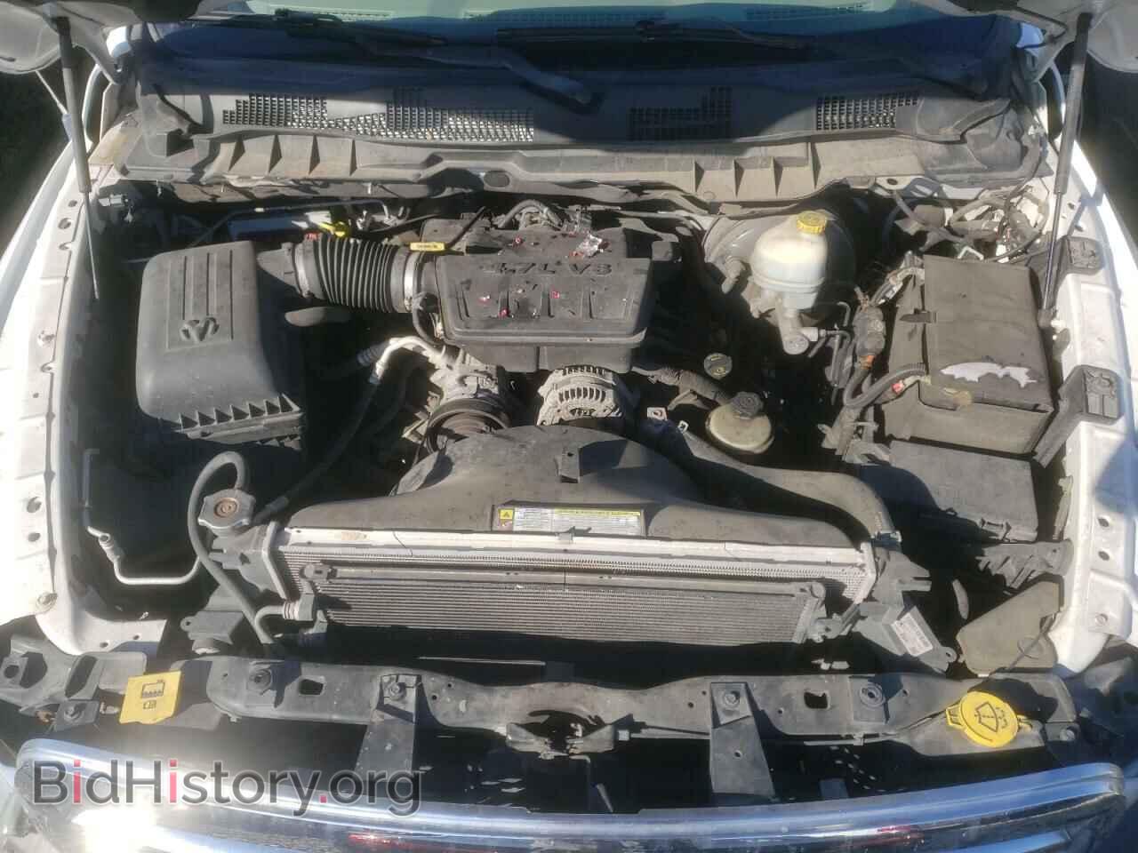 2011 DODGE RAM 1500 - VIN: 1D7RB1GP2BS620842 - Фото 7