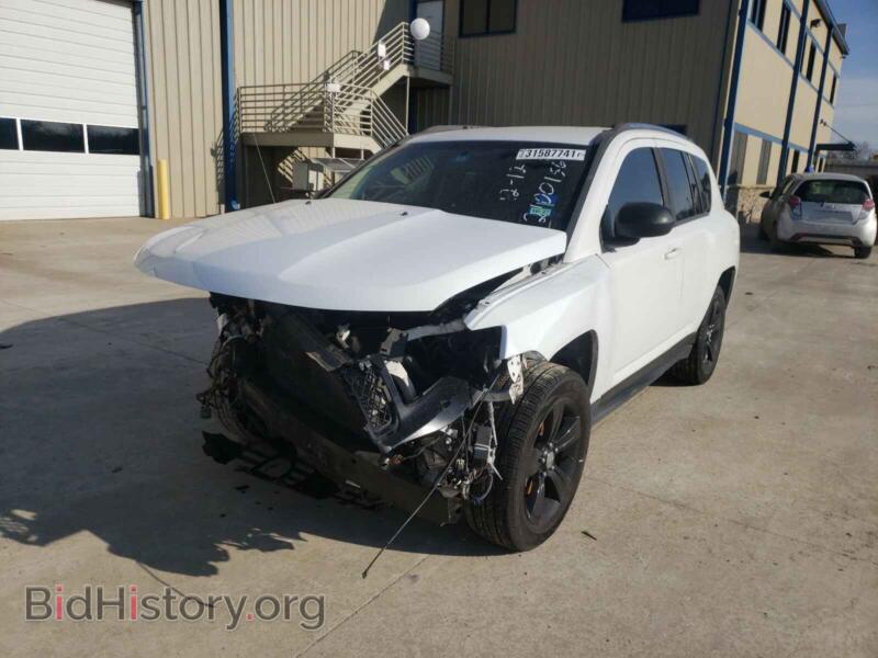 2012 Jeep COMPASS (VIN 1C4NJCEA5CD718887) — photo 2 of 10