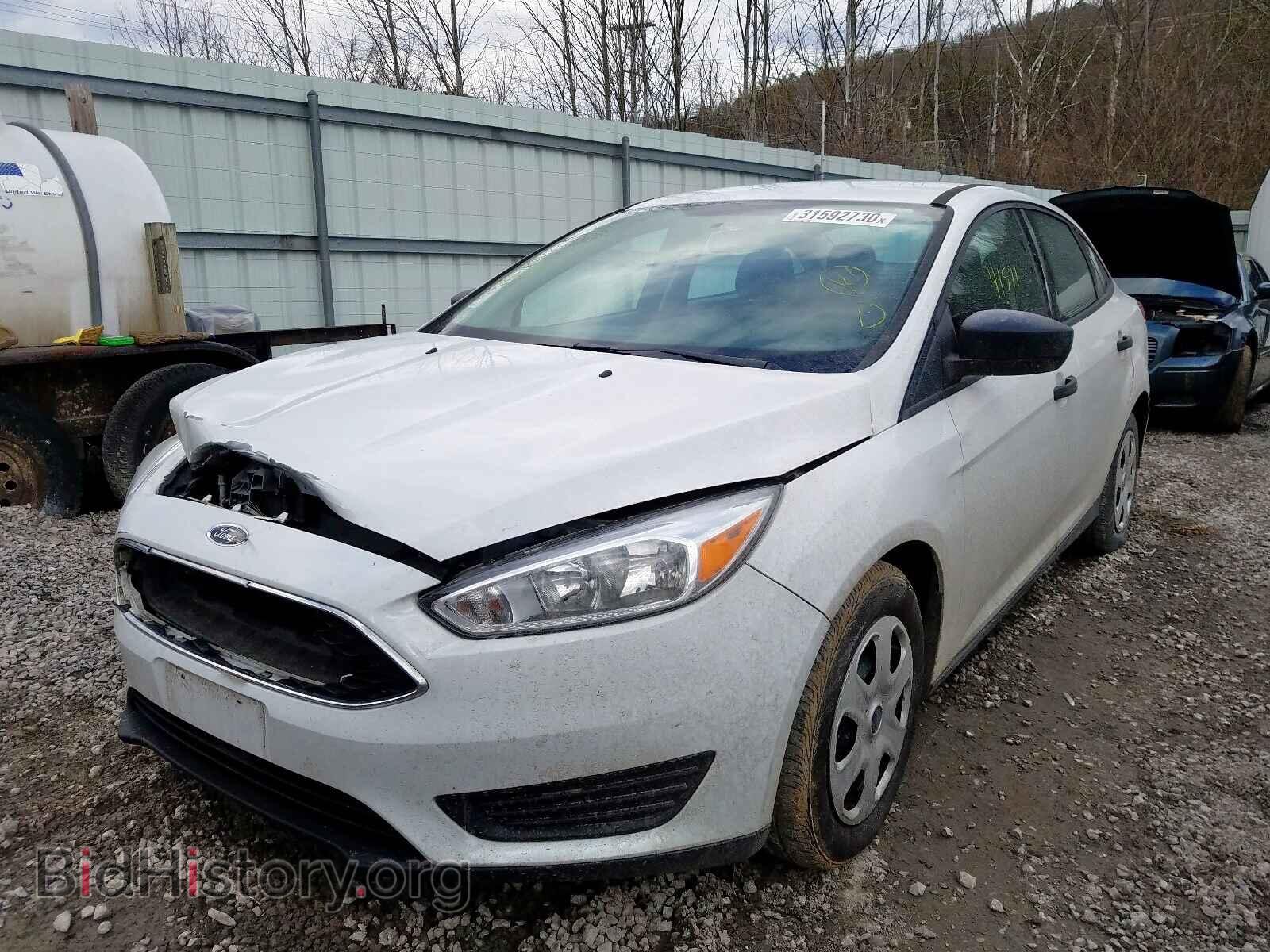 2017 FORD FOCUS - VIN: 1FADP3E28HL302872 - Фото 2