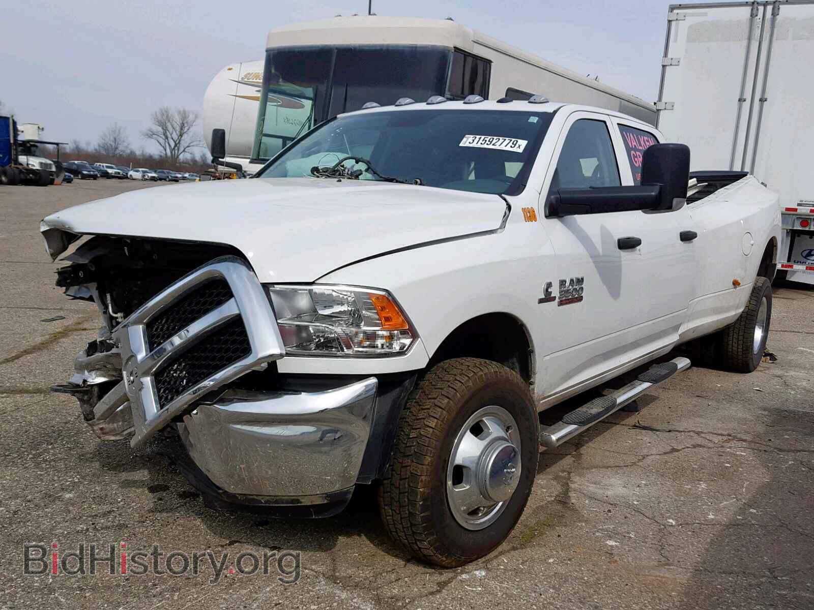 2017 RAM 3500 ST - VIN: 3C63RRGL6HG736639 - Фото 2