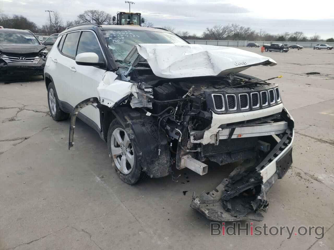 Фотография 3C4NJCBB1JT140467 - JEEP COMPASS 2018