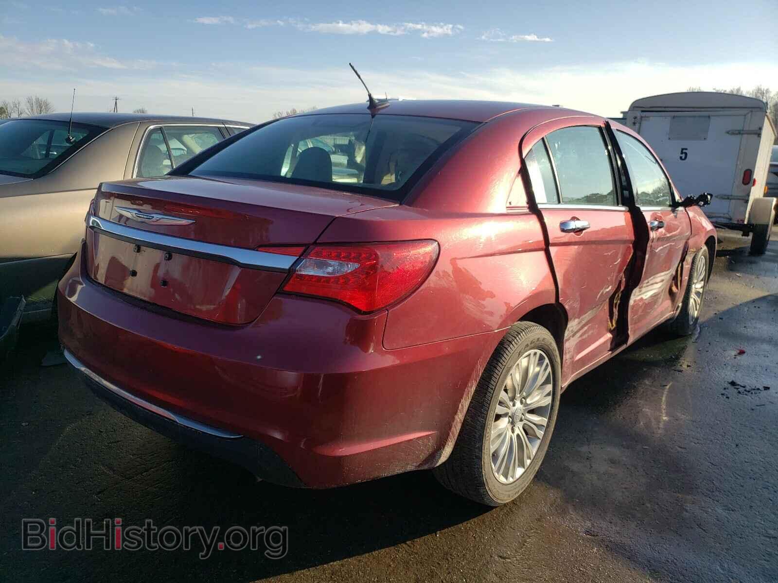 2012 CHRYSLER 200 - VIN: 1C3CCBCB3CN137331 - Photo 4