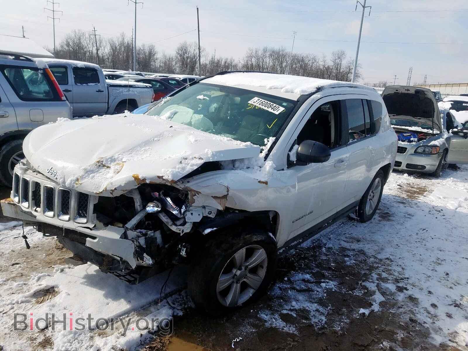 2011 JEEP COMPASS - VIN: 1J4NT1FB3BD195741 - Фото 2