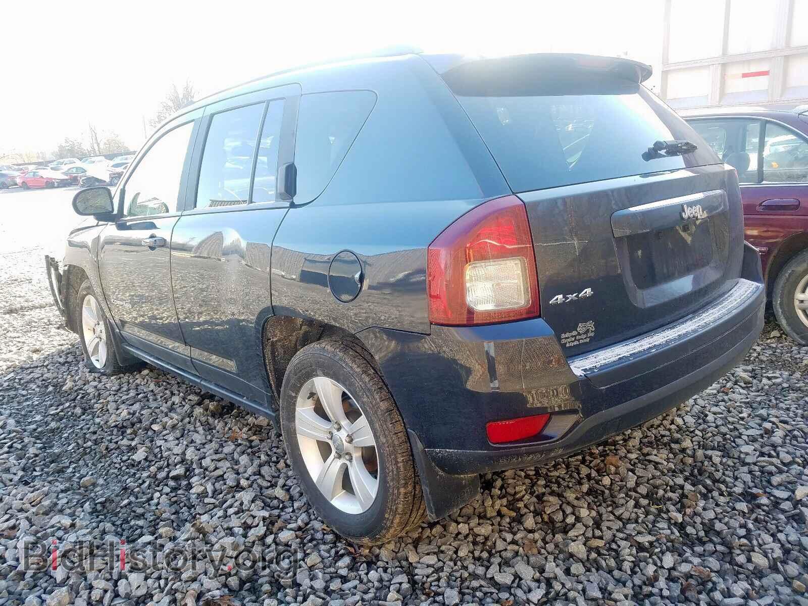 2014 JEEP COMPASS - VIN: 1C4NJDBB0ED592072 - Фото 3