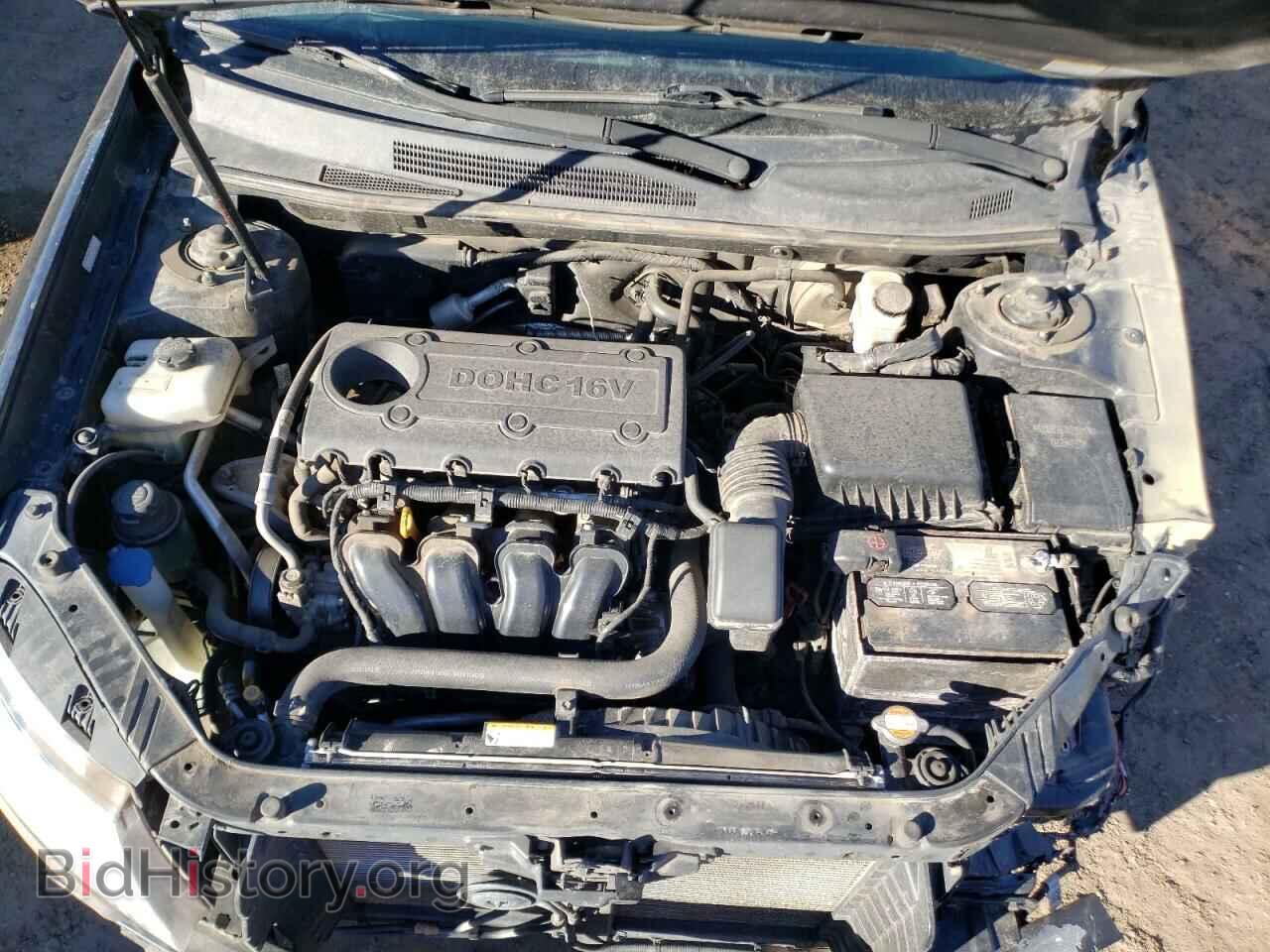 2009 KIA OPTIMA - VIN: KNAGE228195359126 - Фото 7