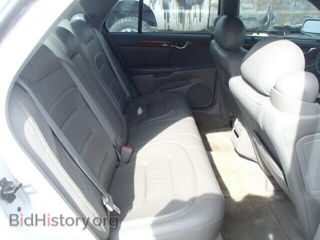 2000 CADILLAC DEVILLE - VIN: 1G6KD54Y8YU294748 - Photo 6
