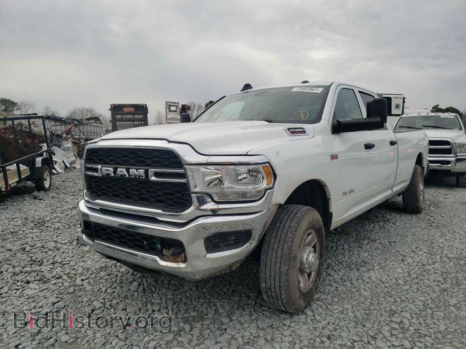 2019 RAM 2500 - VIN: 3C6UR5HJ4KG551474 - Фото 2