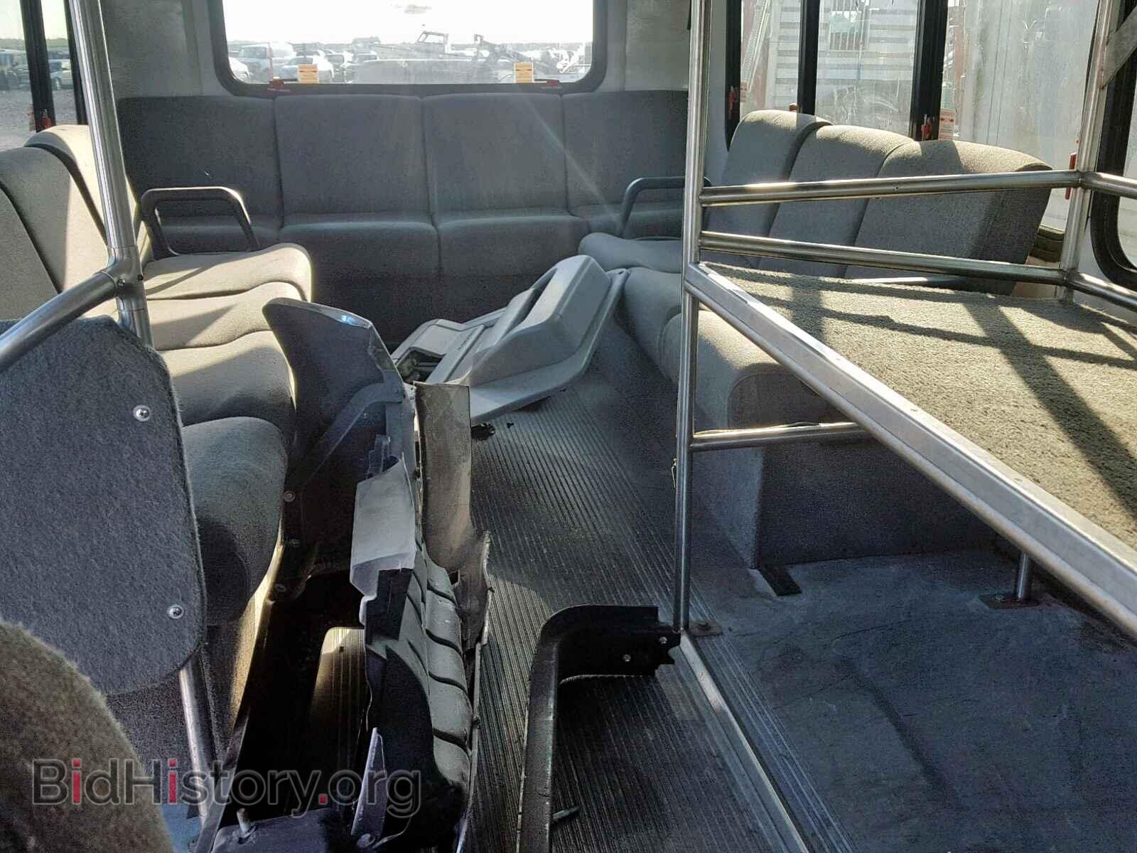 2009 FORD ECONOLINE - VIN: 1FDXE45S29DA92330 - Фото 6