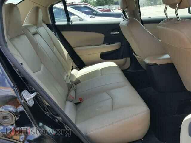 2011 CHRYSLER 200 - VIN: 1C3BC2FB0BN600855 - Фото 6