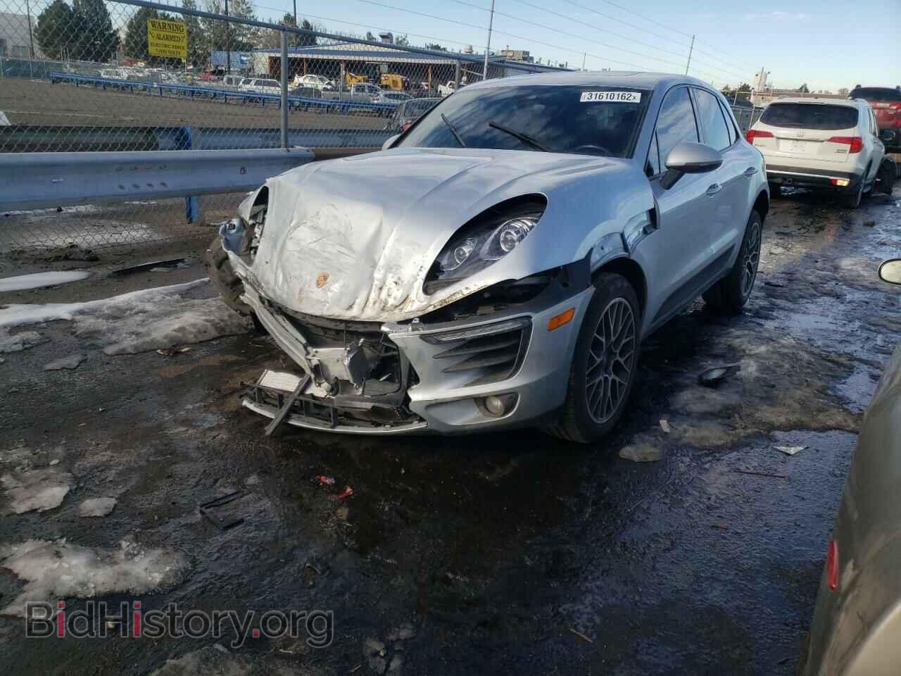 2017 PORSCHE MACAN - VIN: WP1AA2A52HLB01363 - Photo 2