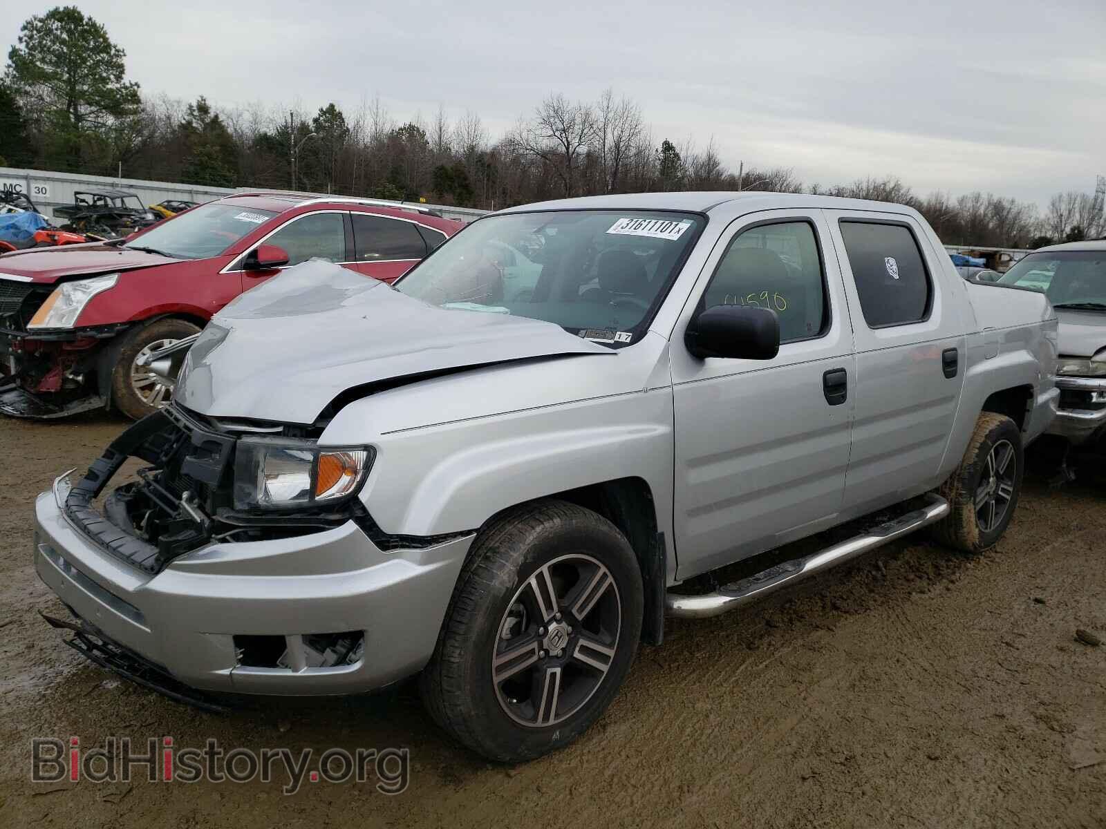 2013 HONDA RIDGELINE - VIN: 5FPYK1F71DB003155 - Фото 2