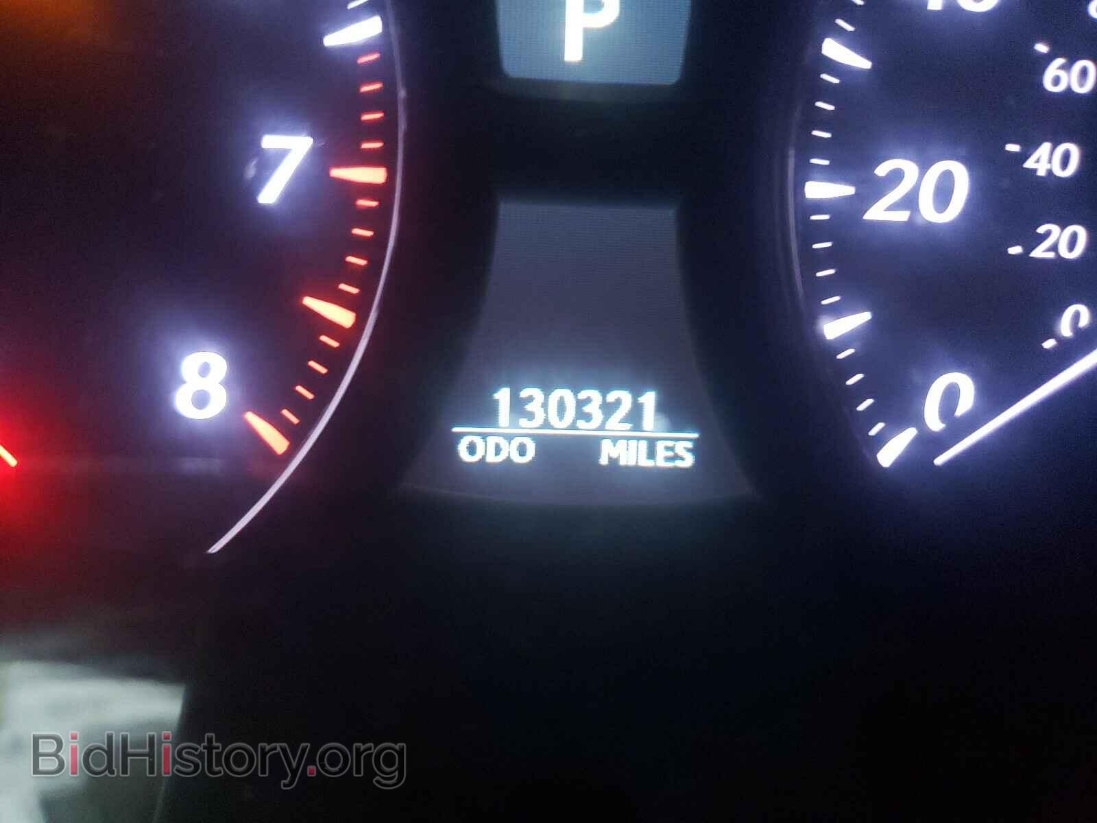 2010 LEXUS LS460 - VIN: JTHCL5EF8A5005593 - Photo 8