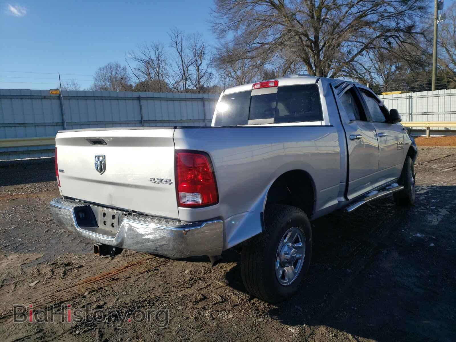 2016 RAM 2500 - VIN: 3C6TR5DT2GG387166 - Photo 4