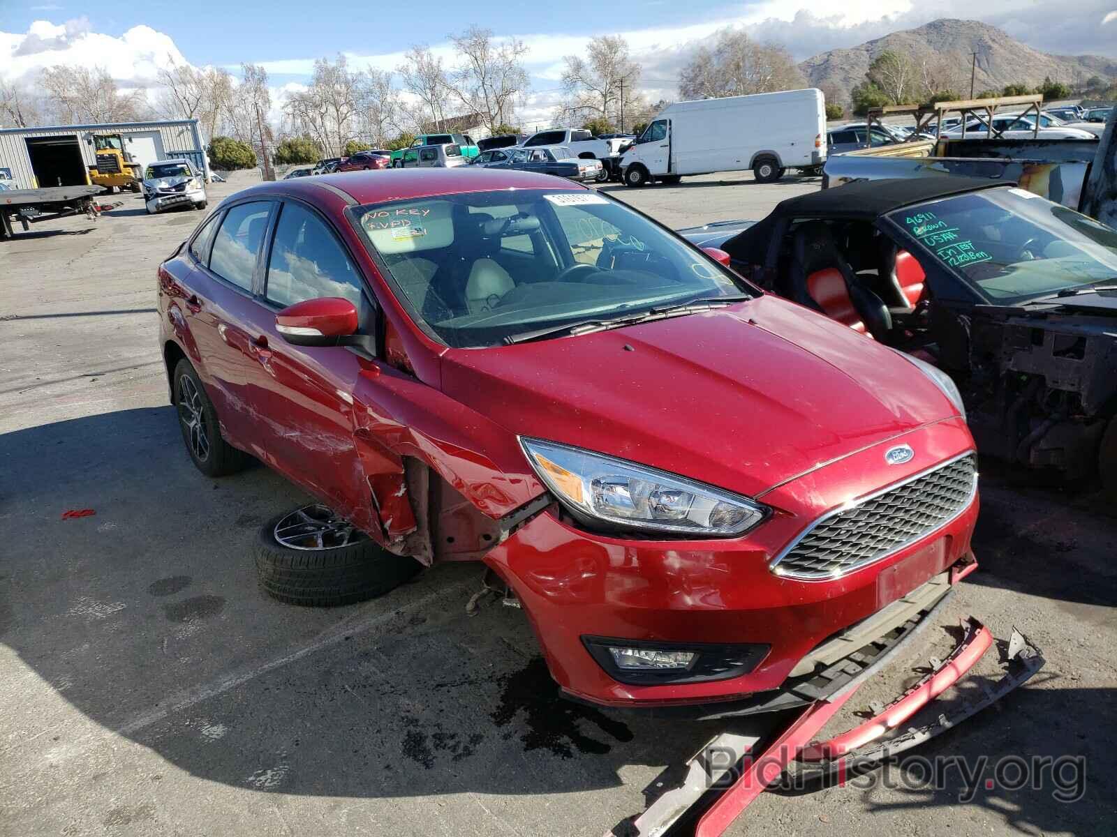 Photo 1FADP3F2XGL310579 - FORD FOCUS 2016