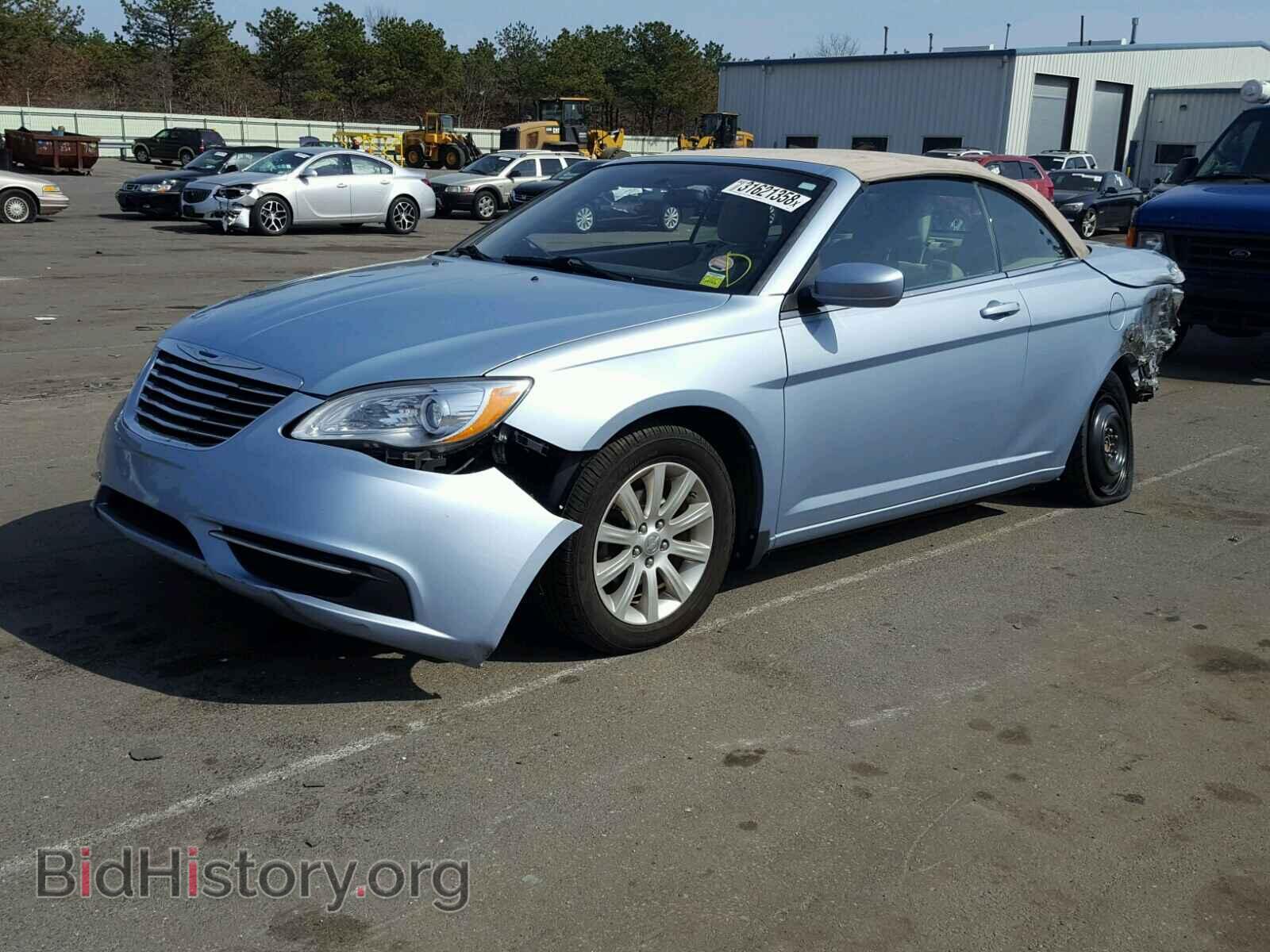 2013 CHRYSLER 200 - VIN: 1C3BCBEB0DN511632 - Photo 2