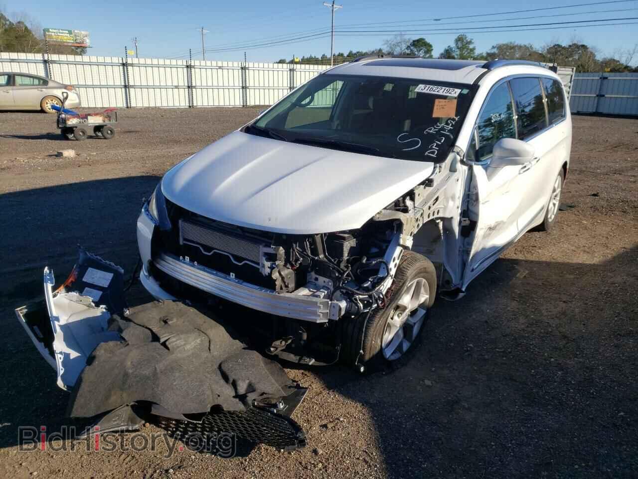 2020 CHRYSLER PACIFICA - VIN: 2C4RC1EG7LR229358 - Photo 2