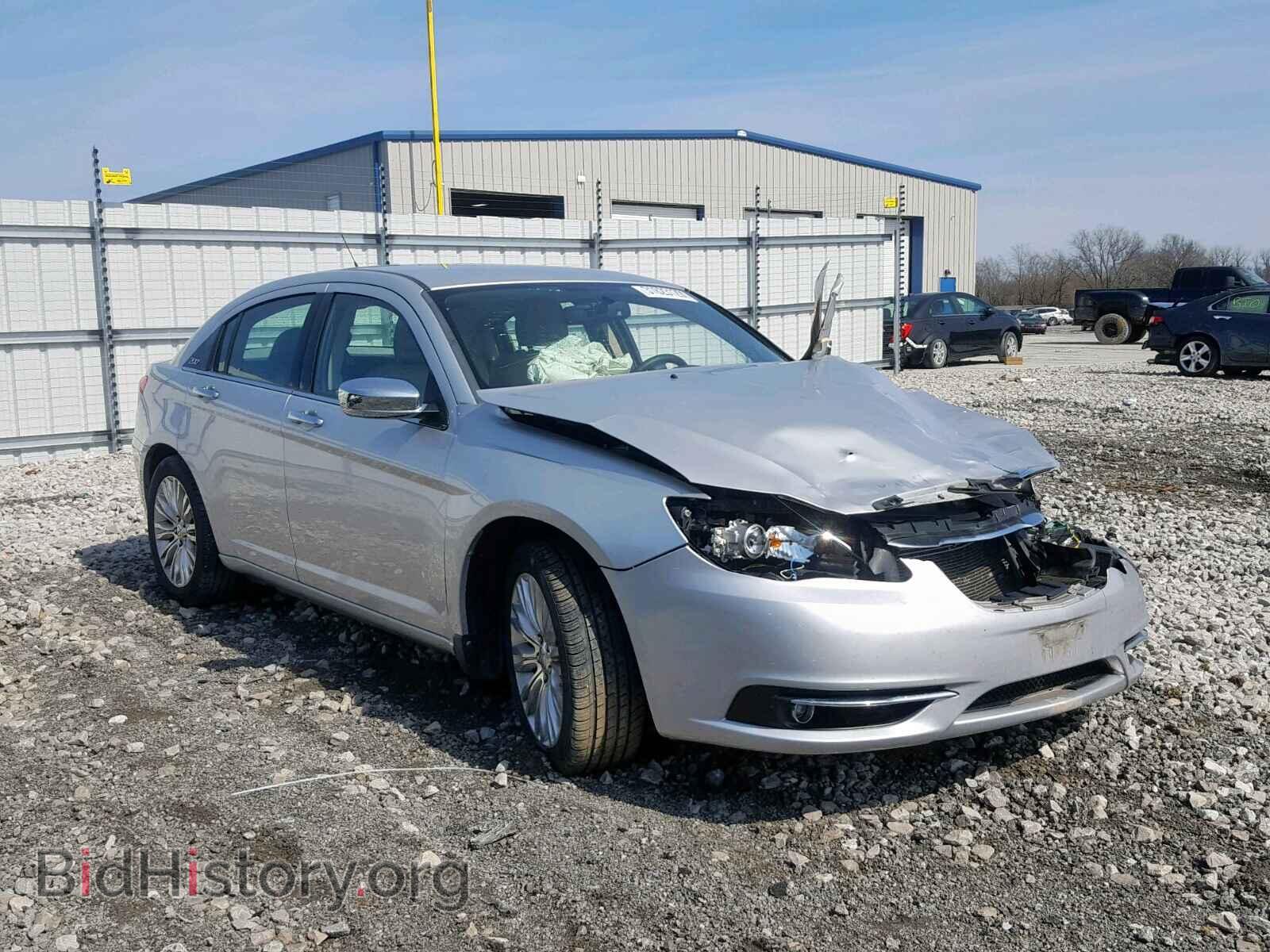 Фотография 1C3BC2FG2BN503720 - CHRYSLER 200 2011