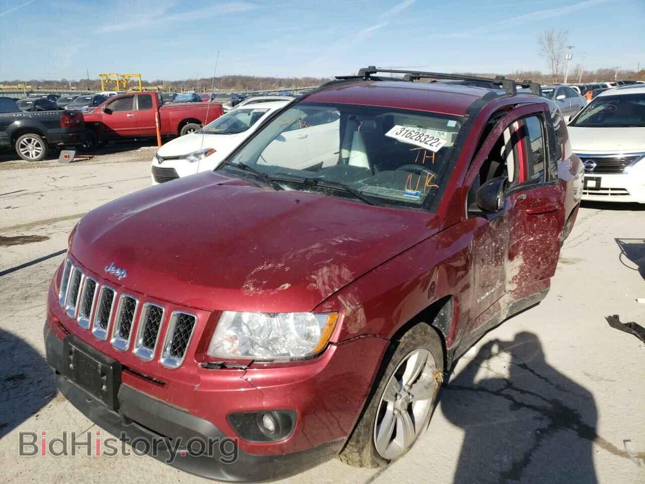 2012 JEEP COMPASS - VIN: 1C4NJDBBXCD524794 - Photo 2