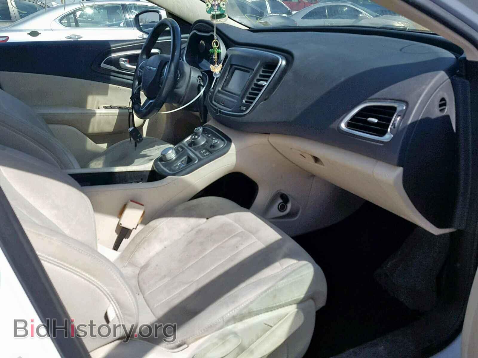 2016 CHRYSLER 200 - VIN: 1C3CCCAB2GN159383 - Photo 5