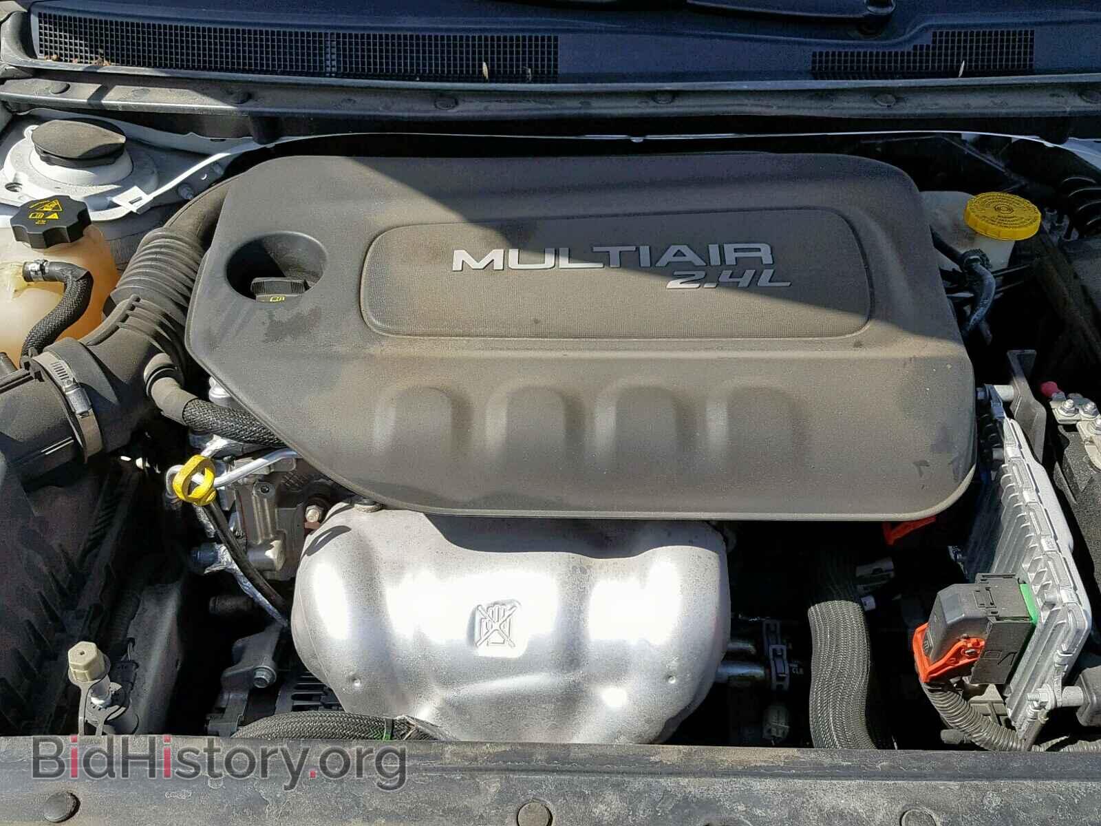 2016 CHRYSLER 200 - VIN: 1C3CCCAB2GN159383 - Photo 7