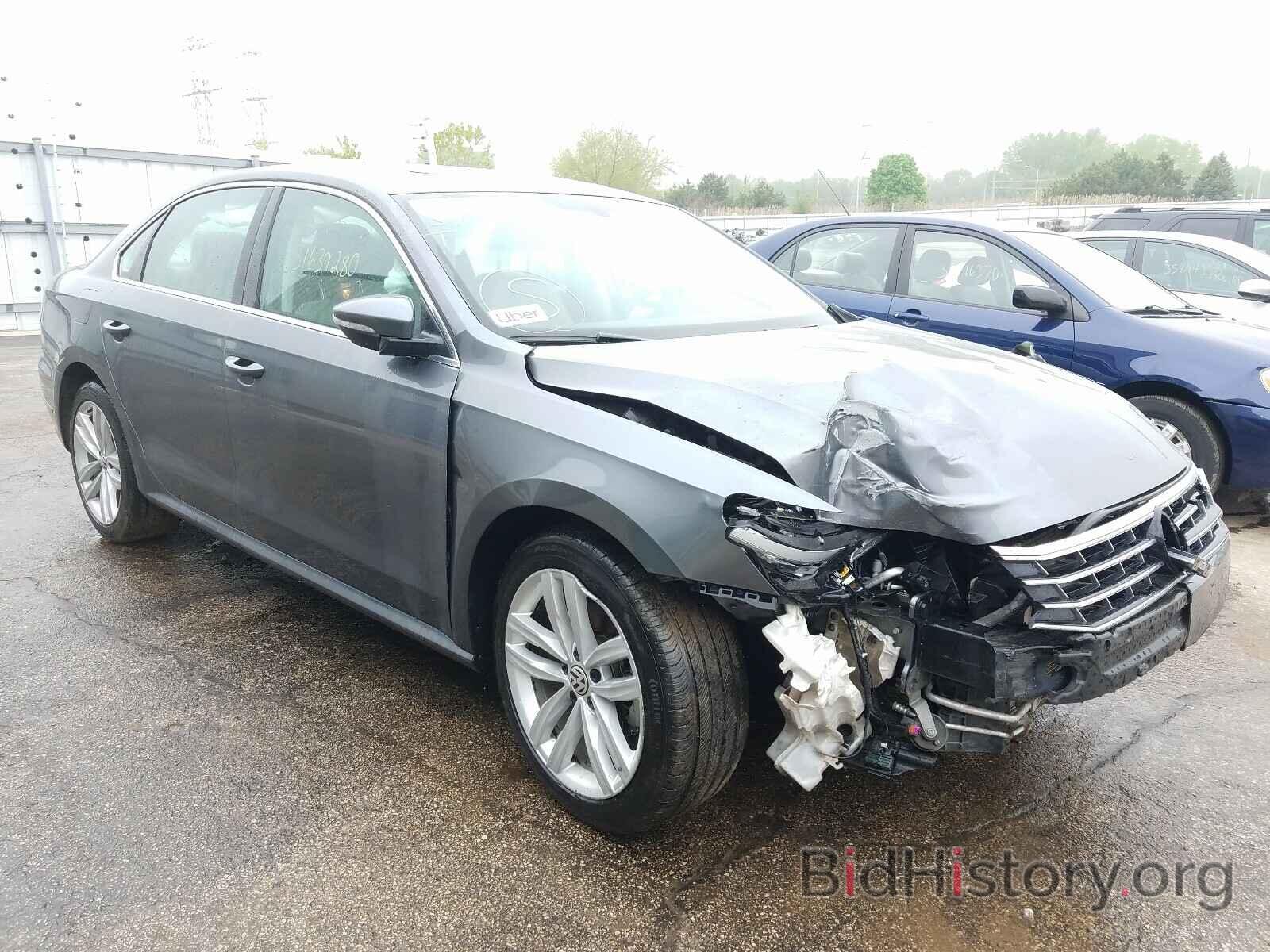 Фотография 1VWBA7A30JC025310 - VOLKSWAGEN PASSAT 2018