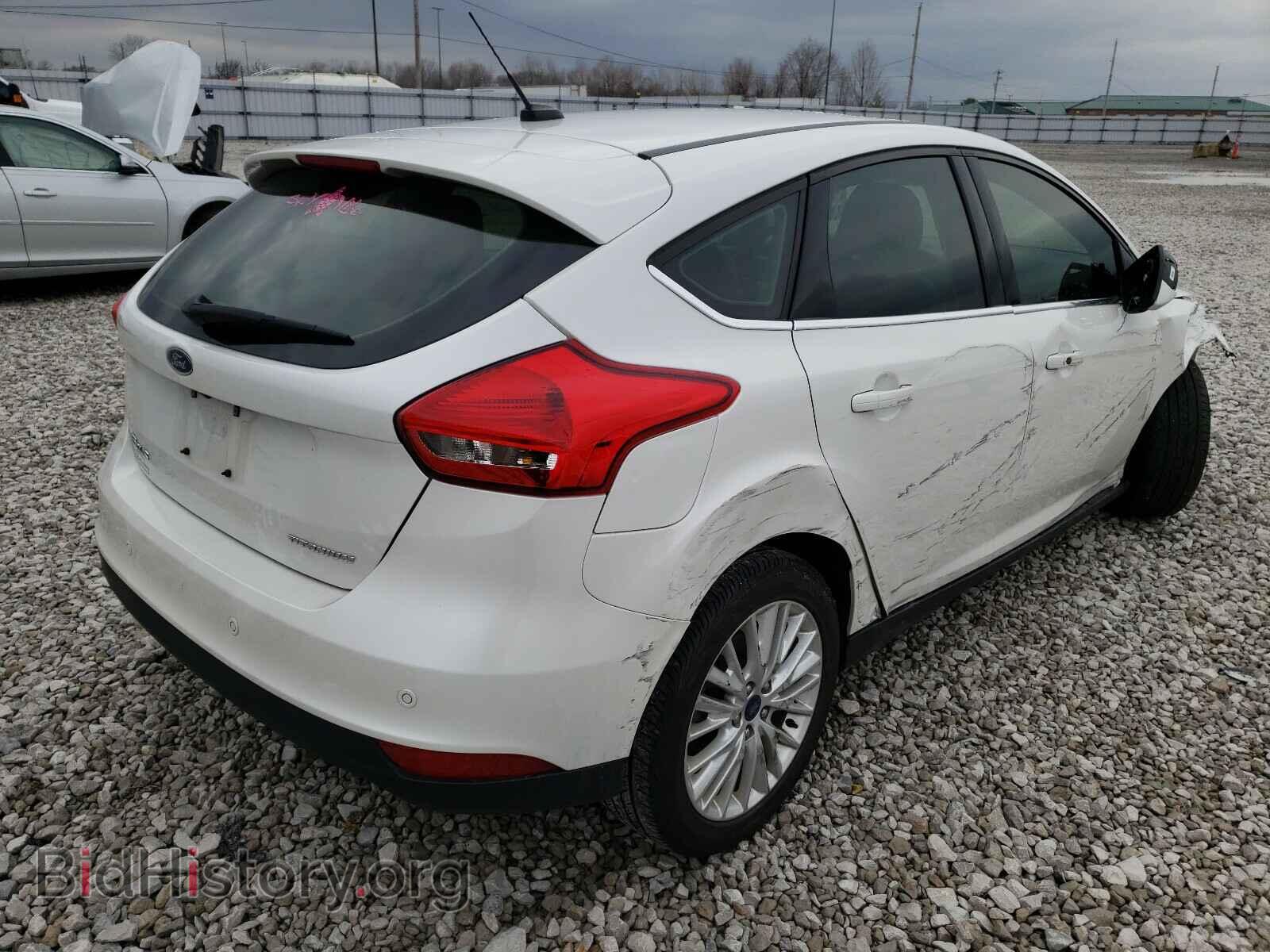 2017 FORD FOCUS - VIN: 1FADP3N23HL324732 - Фото 4