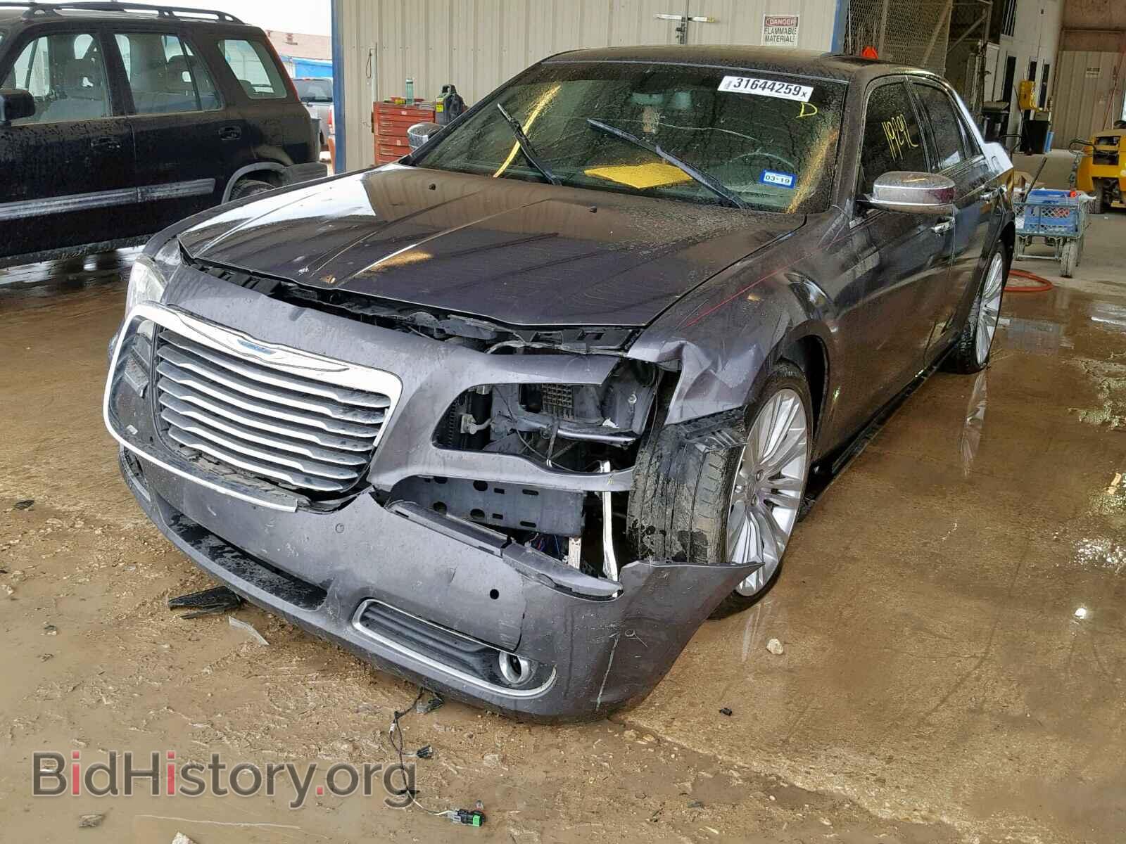 2013 CHRYSLER 300 - VIN: 2C3CCAEG7DH553086 - Фото 2