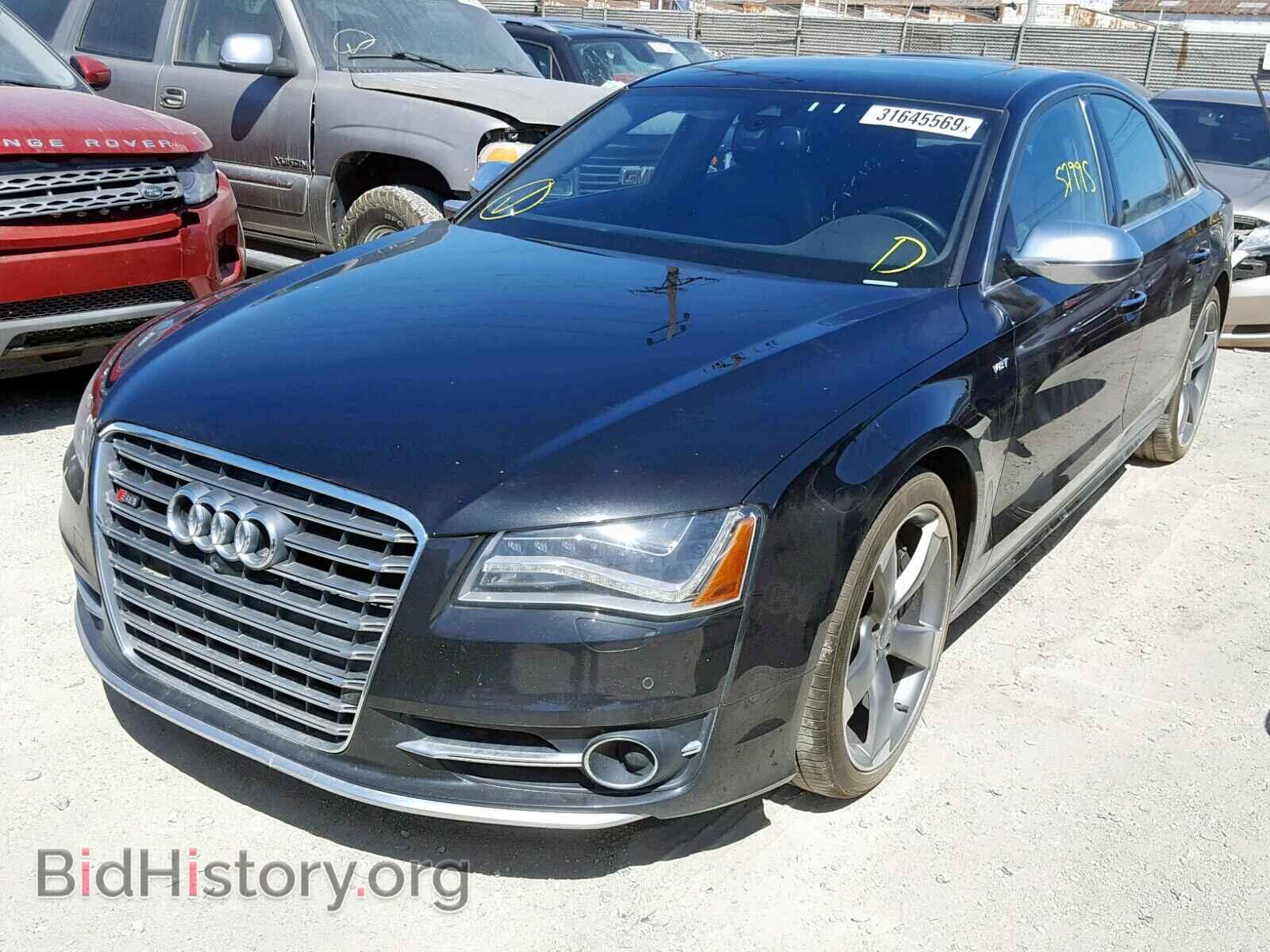 2014 AUDI S8 - VIN: WAUD2AFD6EN011152 - Фото 2