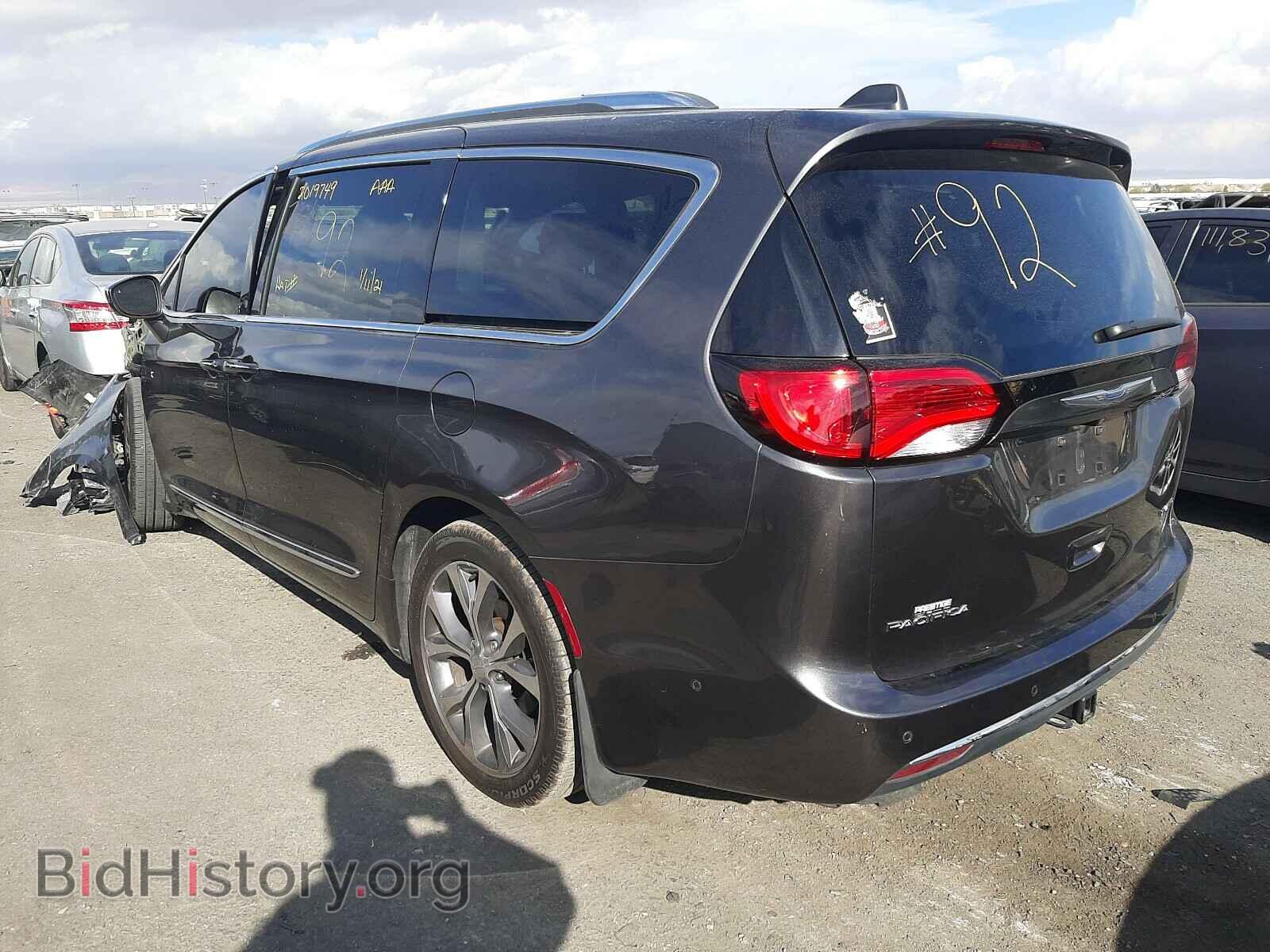 2017 CHRYSLER PACIFICA - VIN: 2C4RC1GGXHR633274 - Фото 3