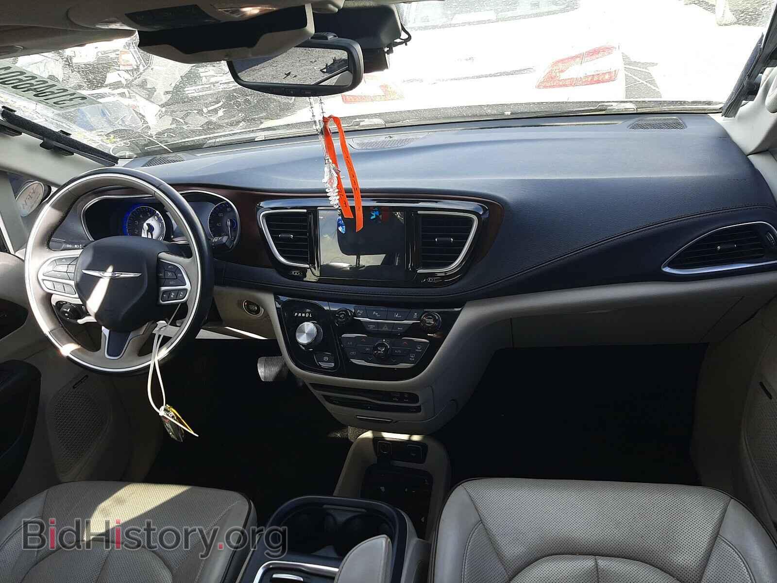 2017 CHRYSLER PACIFICA - VIN: 2C4RC1GGXHR633274 - Фото 9