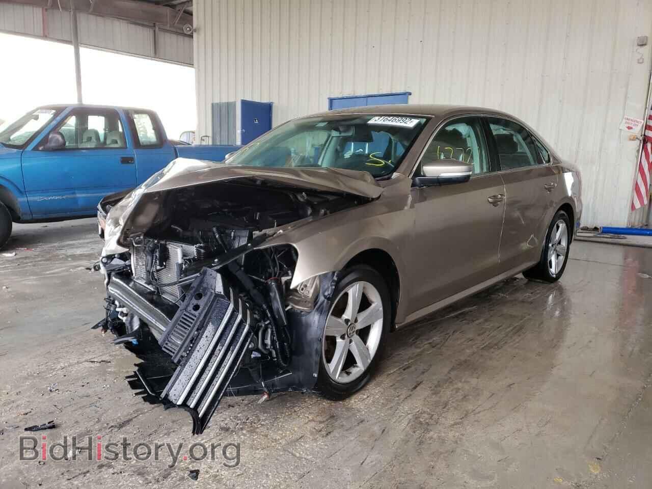 2015 VOLKSWAGEN PASSAT - VIN: 1VWAT7A3XFC084944 - Фото 2