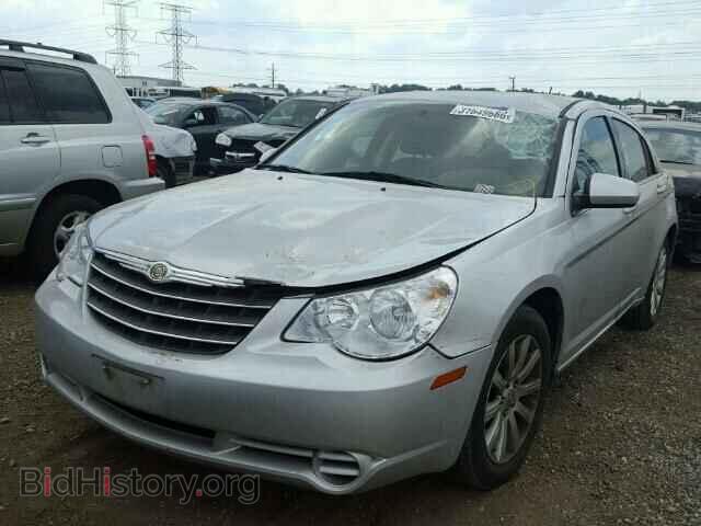 2010 CHRYSLER SEBRING - VIN: 1C3CC5FB6AN216700 - Фото 2