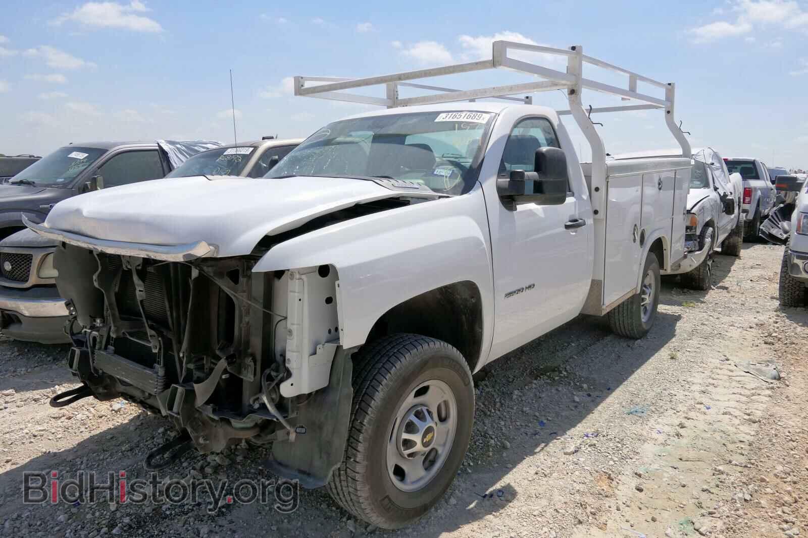 2011 CHEVROLET SILVERADO - VIN: 1GB0CVCG6BF157887 - Фото 2