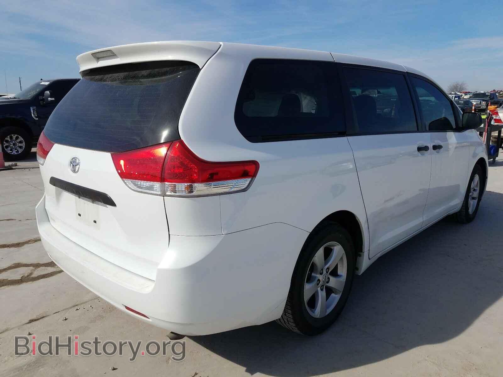 2013 TOYOTA SIENNA - VIN: 5TDZK3DC8DS336442 - Фото 4