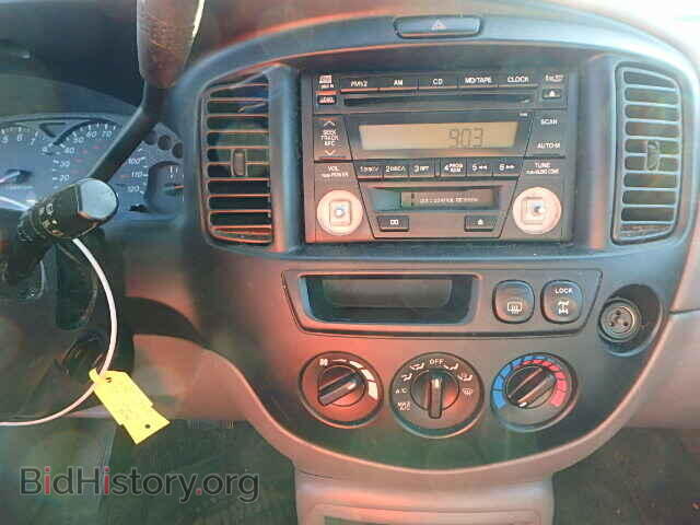 2002 MAZDA TRIBUTE - VIN: 4F2YU08152KM38671 - Фото 9