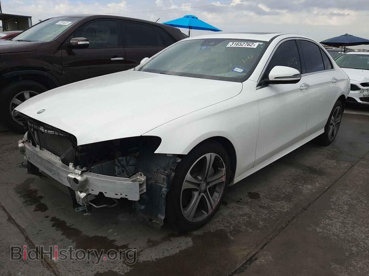 2017 MERCEDES-BENZ E-CLASS - VIN: WDDZF4JB6HA145259 - Фото 2