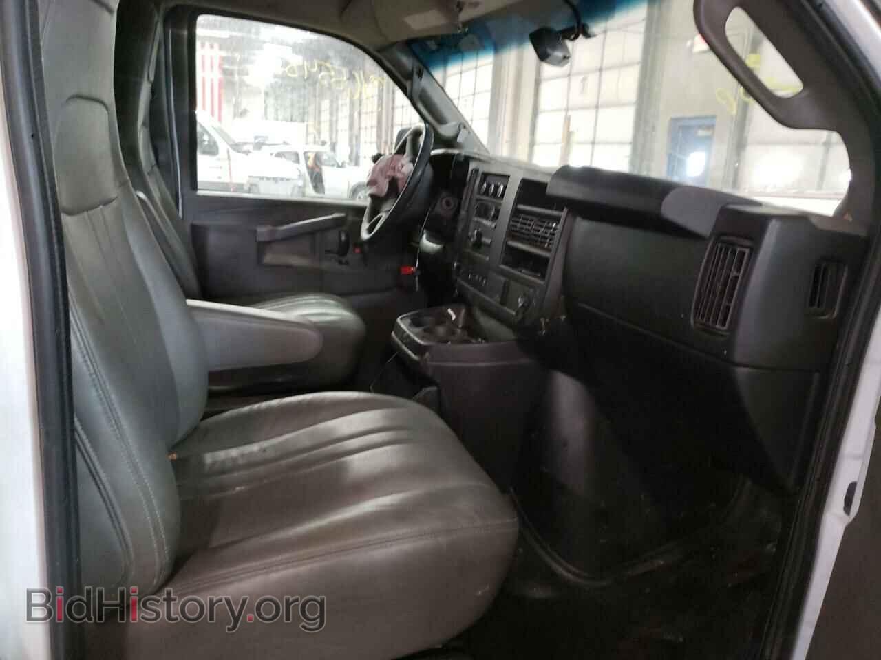 2019 CHEVROLET EXPRESS - VIN: 1GCWGBFG3K1360141 - Фото 5