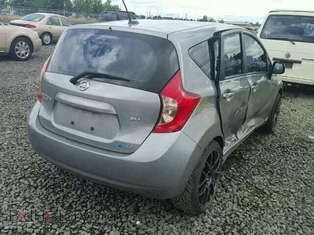 2014 NISSAN VERSA - VIN: 3N1CE2CP4EL363191 - Фото 4