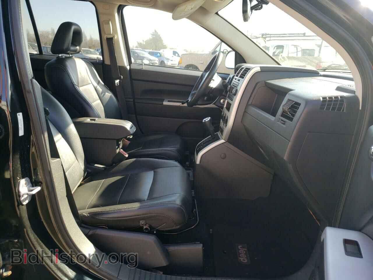2008 JEEP COMPASS - VIN: 1J8FT57W68D776025 - Фото 5