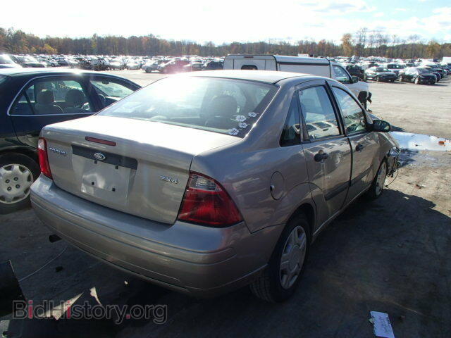 2006 FORD FOCUS - VIN: 1FAFP34N76W242079 - Фото 4