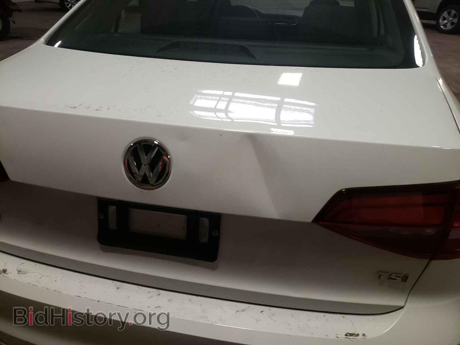 2017 VOLKSWAGEN JETTA - VIN: 3VW2B7AJXHM334190 - Фото 9