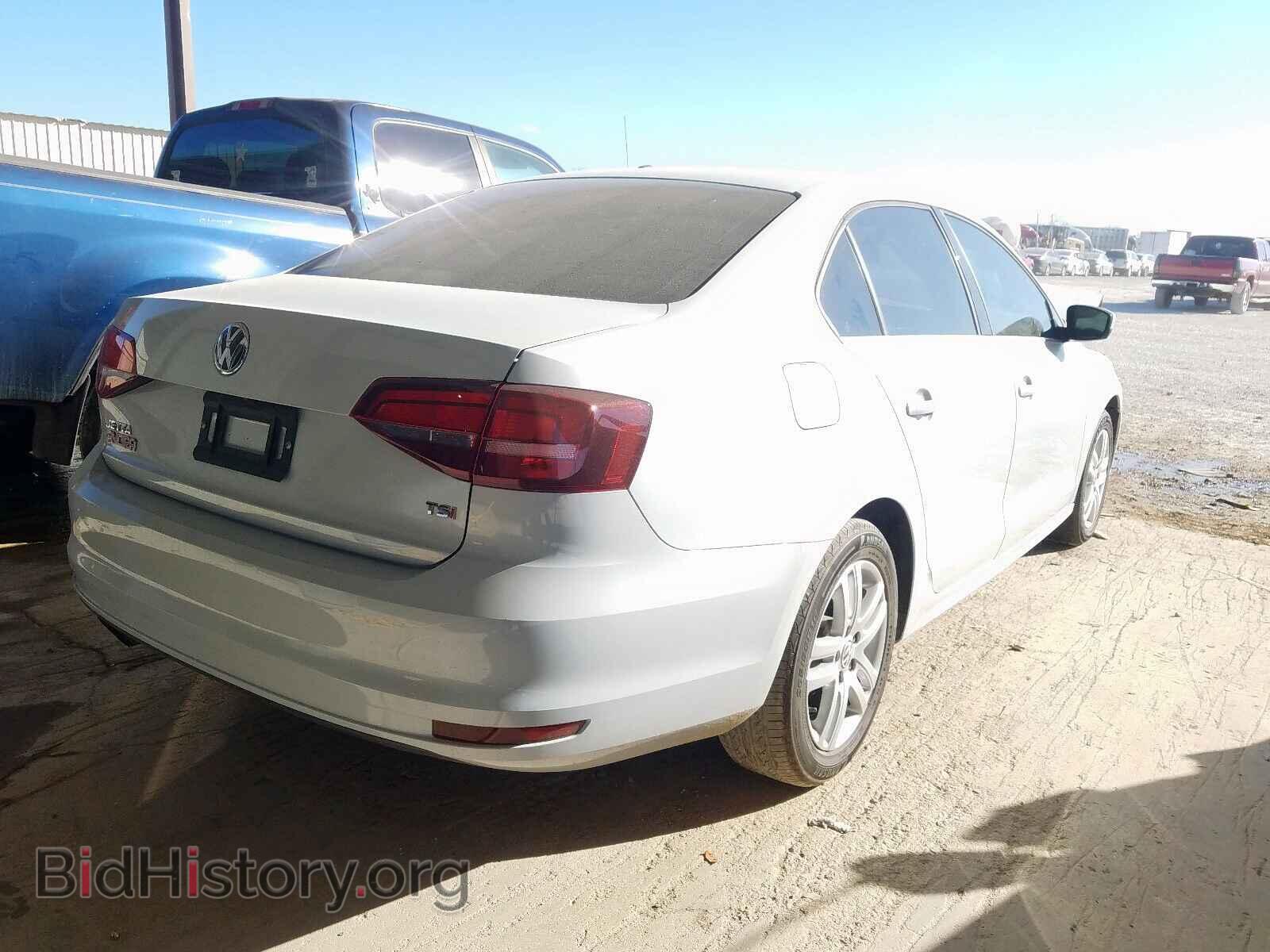 2017 VOLKSWAGEN JETTA - VIN: 3VW2B7AJ1HM224791 - Фото 4