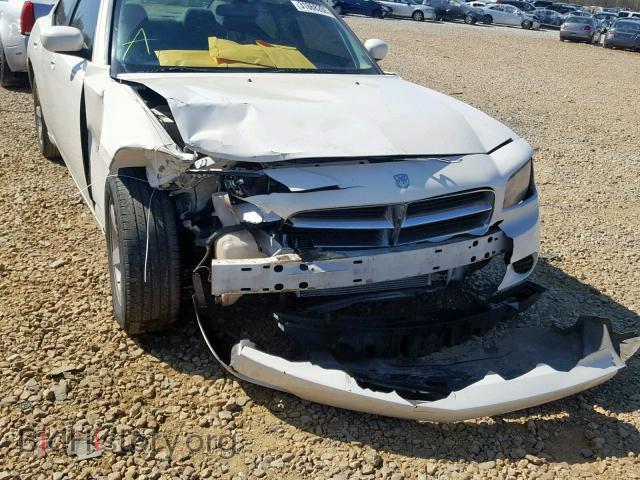 2010 DODGE CHARGER - VIN: 2B3CA4CD7AH166434 - Фото 9