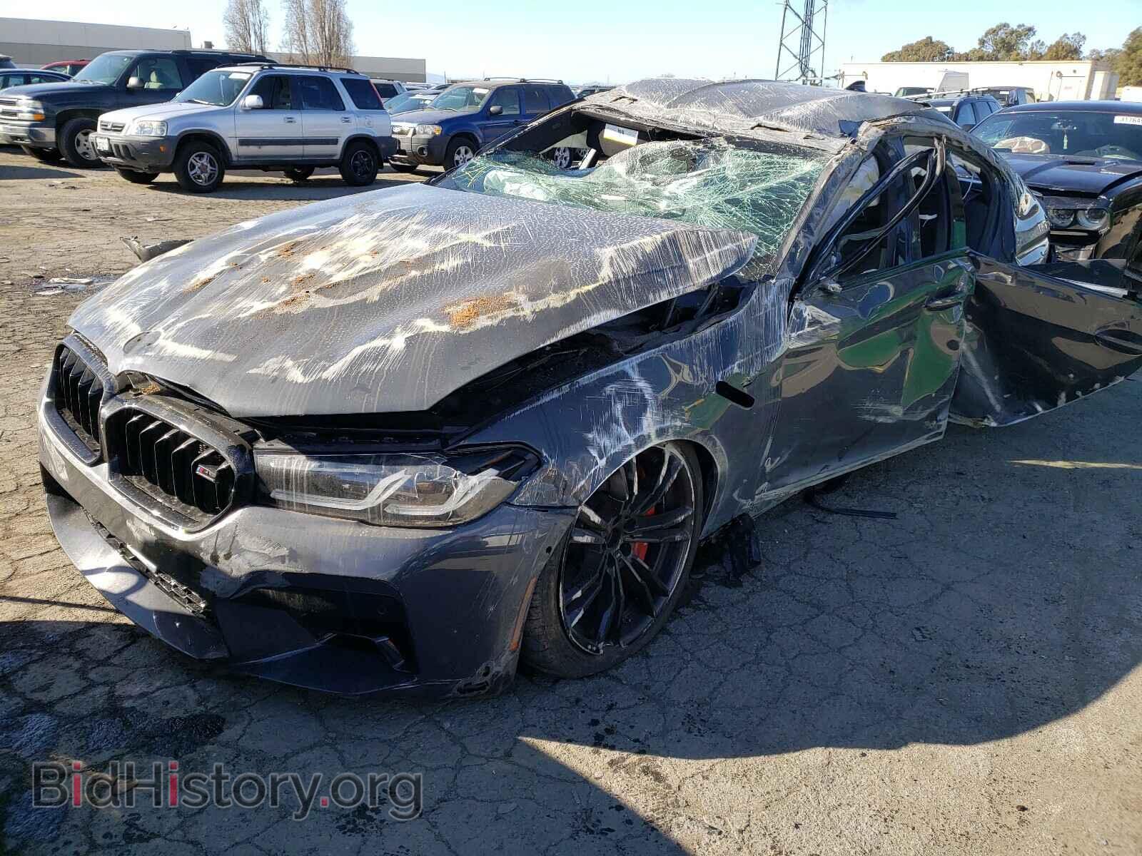 2021 BMW M5 - VIN: WBS83CH06MCF81214 - Photo 2