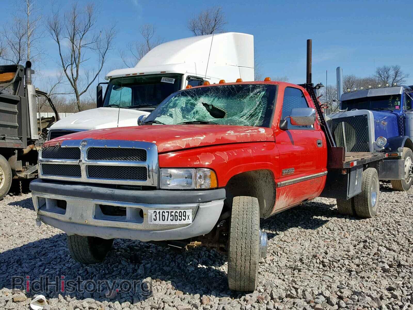 1995 DODGE RAM 3500 - VIN: 1B7MF36C0SS145632 - Фото 2