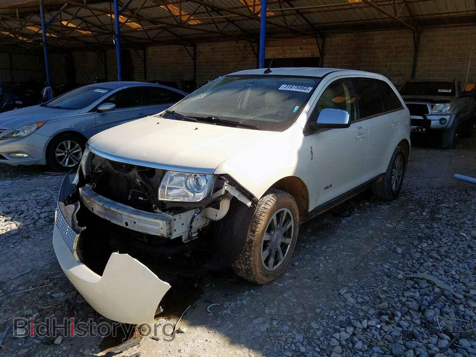 2008 LINCOLN MKX - VIN: 2LMDU68C78BJ19634 - Photo 2