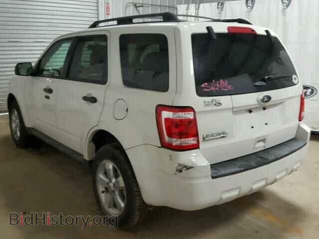 2011 FORD ESCAPE - VIN: 1FMCU0D74BKB44064 - Photo 3