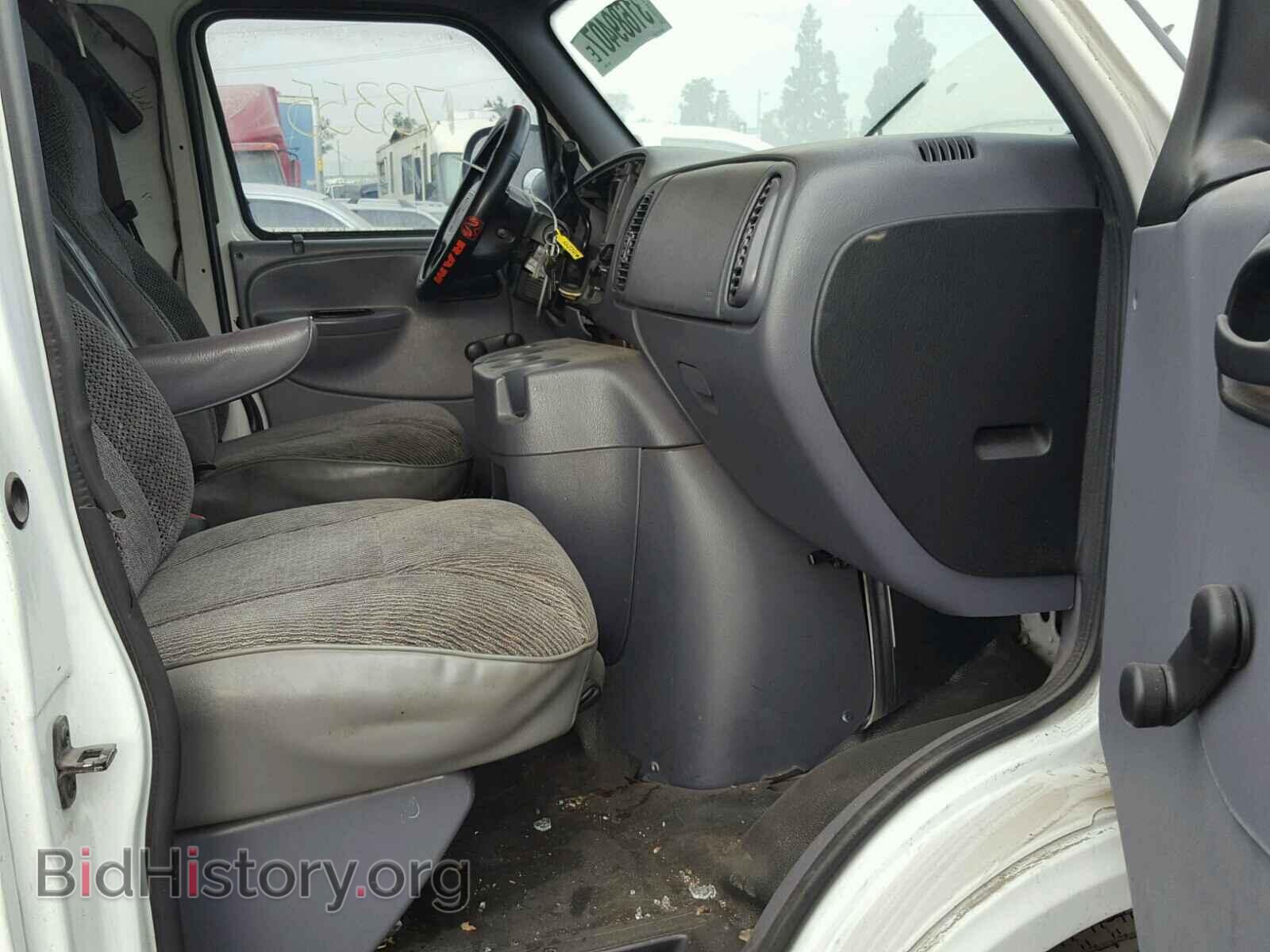 Фотография 2B7JB21Y1YK152295 - DODGE RAM VAN 2000