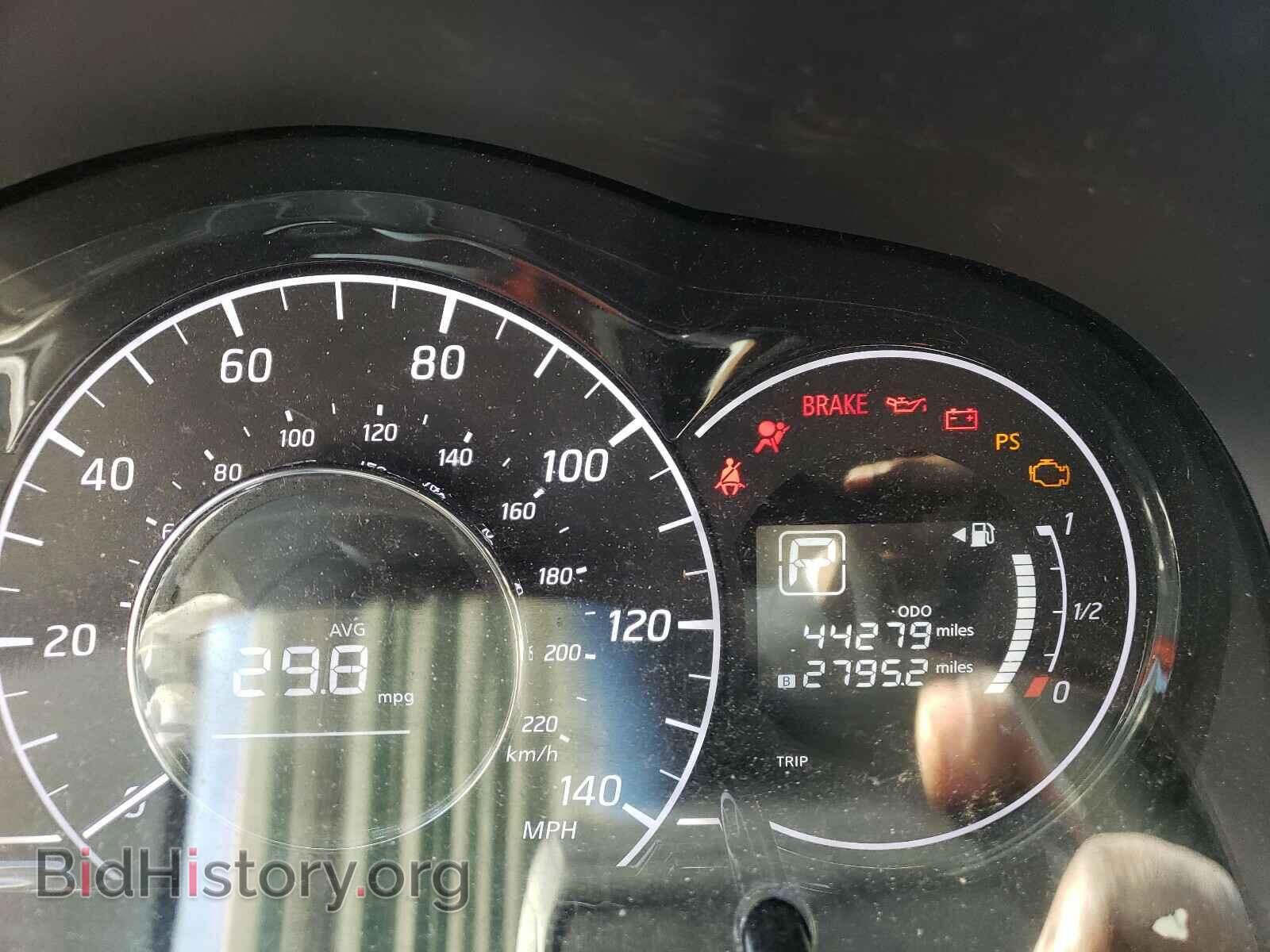 2019 NISSAN VERSA - VIN: 3N1CE2CP3KL356003 - Photo 2